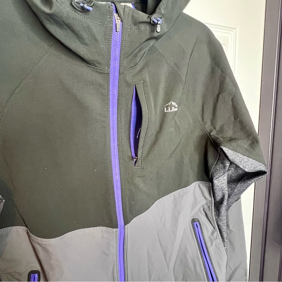 L.L. Bean Black and Gray Jacket with Purple Accents - Picture 4 of 12